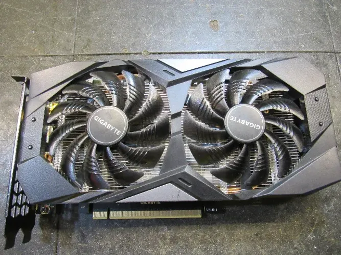 GeForce RT 2060 OC 6G (DEFEITO)