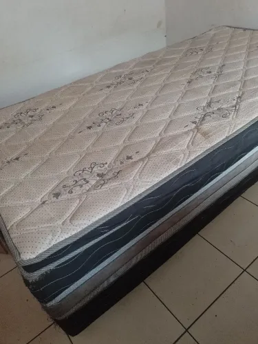 Cama box solteirão 