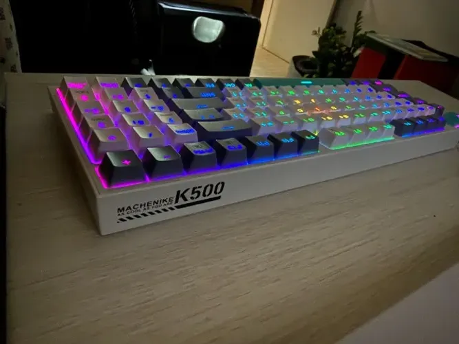 Teclado Mecânico Machenike K500 Branco RGB Switch Red Hot Swap