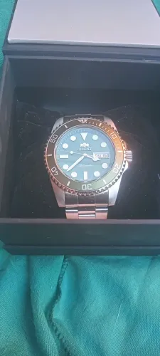 Relógio orient submariner