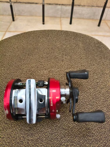 Carretilha de pesca Abu Garcia Ambassadeur