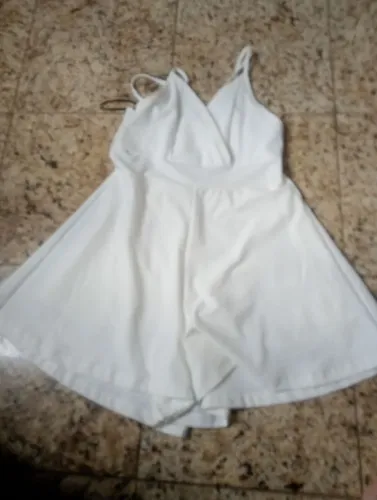 Macacão branco loja CEA tamanho m