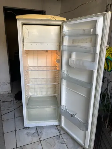 Geladeira consul degelo seco 360L (Frete grátis)