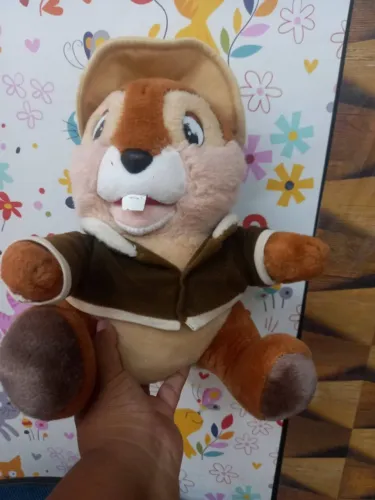 Este é um boneco de pelúcia vintage do Tico (do clássico duo Tico e Teco da Disney), carac