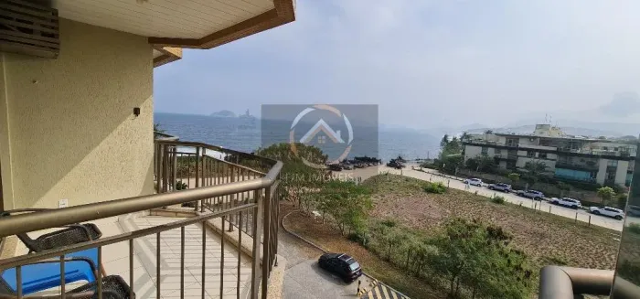 Cobertura à Venda em Camboinhas, Niterói  120m², 2 Quartos
