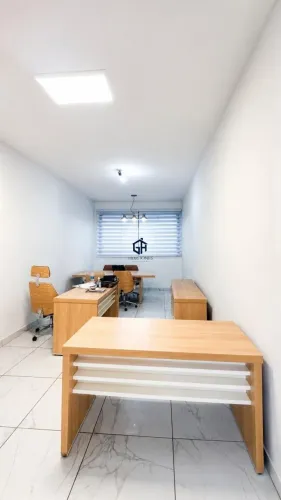 SALA COMERCIAL NO PLANALTO A POUCOS METROS DA AV. DOM PEDRO I