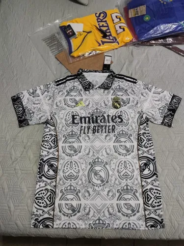 Camisa Time Real Madrid Edição Especial - Nova - GG