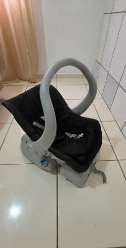 Vendo bebê conforto da marca Galzerano<br>Valor: R$100 - pra sair rápido