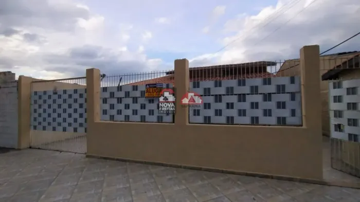 Casa para Locação e Venda no Residencial Mantiqueira - Pindamonhangaba