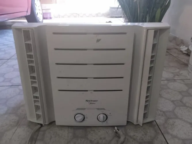 Vende-se Ar-condicionado