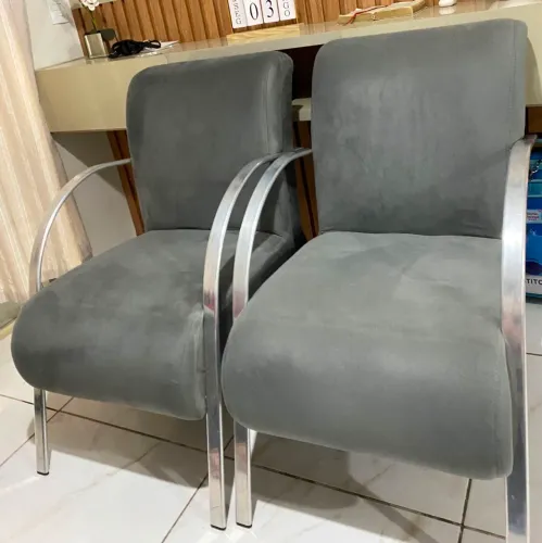 2 Poutronas Novissimas em excelente estado
