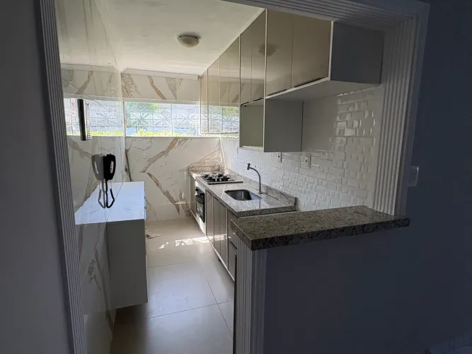 Apartamento reformado armários