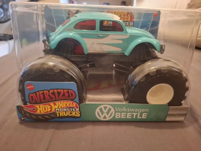 Hot Wheels Volkswagen Beetle monster truck oversized