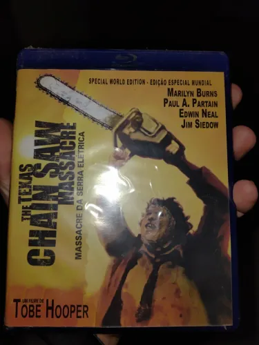 Bluray importado massacre da serra elétrica - legendas em pt brasileiro (lacrado)