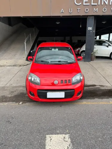 Fiat Uno Sporting 1.4 EVO Fire Flex 8V 4P 2013