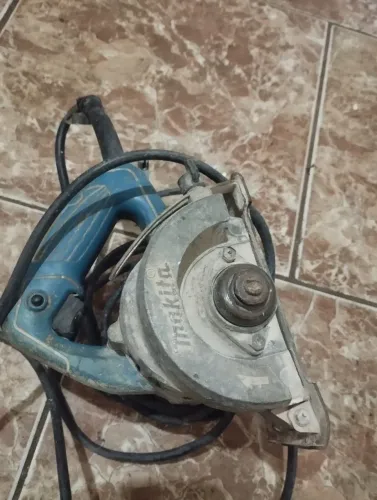 Vende - Makita ZAP *