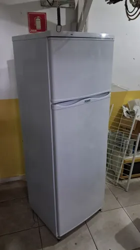 Geladeira duplex Dako , 127V.