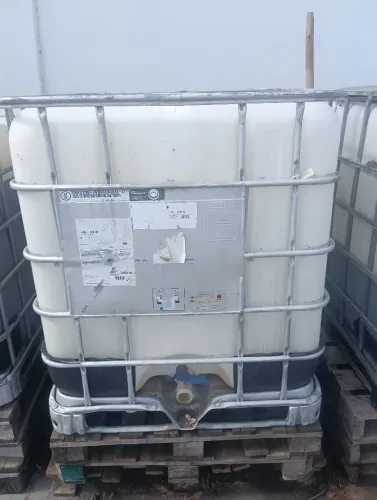 Vendo reservatório de 1000 litros valor R$ 500,00