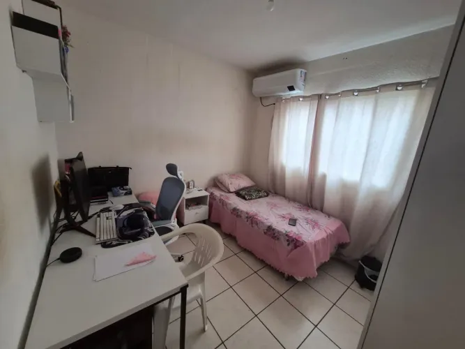 Vendo ou troco por caminhonete