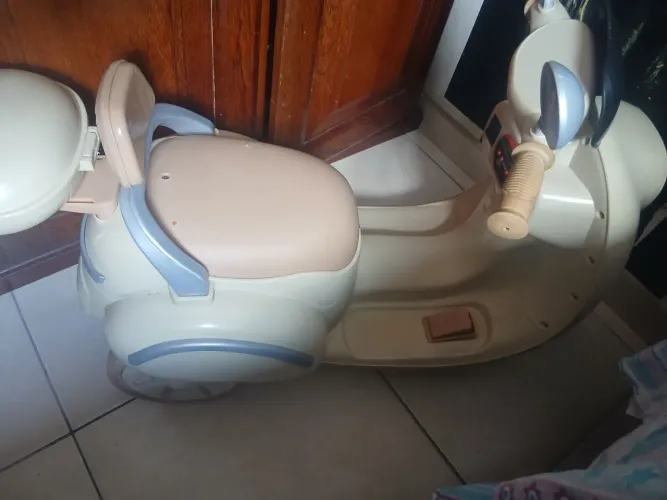 Motinha elétrica infantil até 5 anos