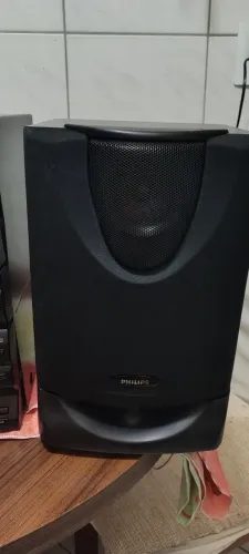 Duas caixas de som Philips