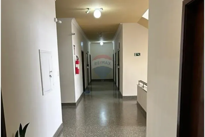 Sala Comercial à Venda no Centro de Juiz de Fora Edifício SULACAP