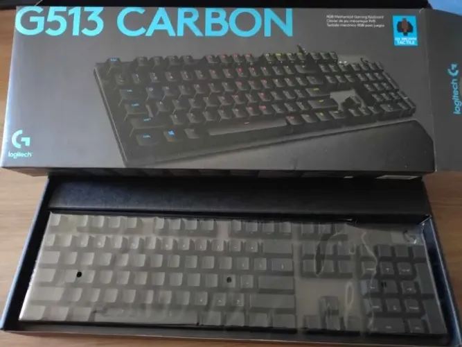 Teclado Mecânico Gamer Logitech G513 Carbon com almofada NOVO Itapema SC