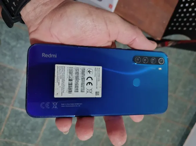 Vendo xiaomi redmi 08 64 gb telefone sem uma marca de uso muito conservado