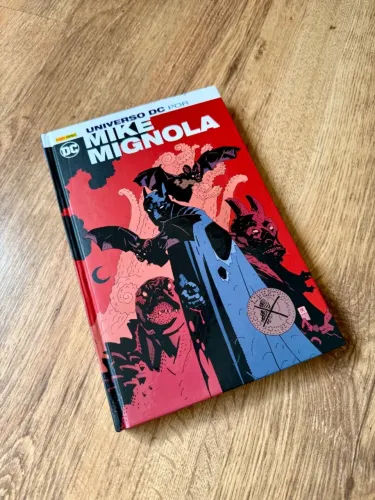 HQ: Universo DC por Mike Mignola