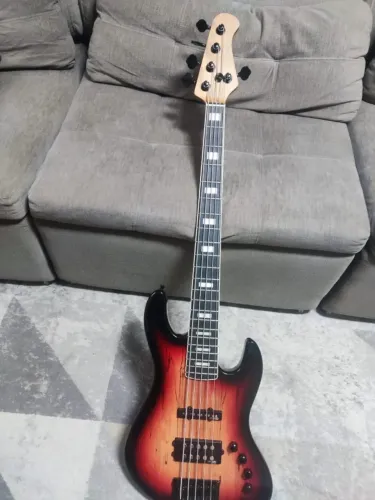 Contrabaixo Benson Hardy Bass Md 5c R 3ts Mh Black Sunburst