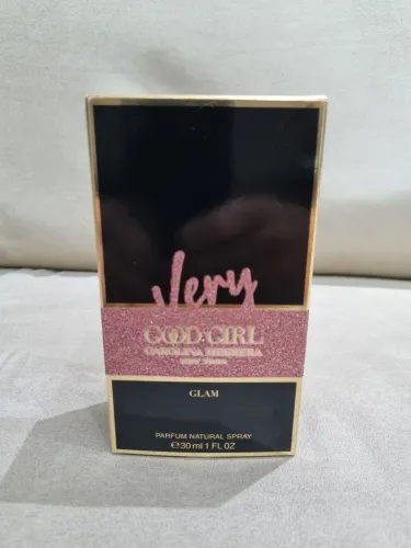 Perfume VERY GOOD GIRL GLAM Parfum Carolina Herrera 30ml novo original.