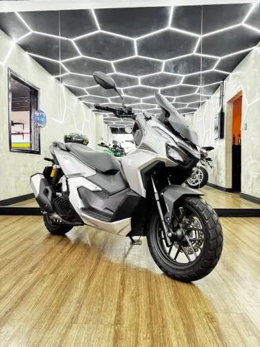 Honda ADV 160 cc