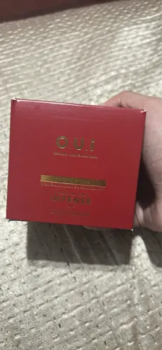 Creme corporal O Boticário linha OUI SCAPIN 245