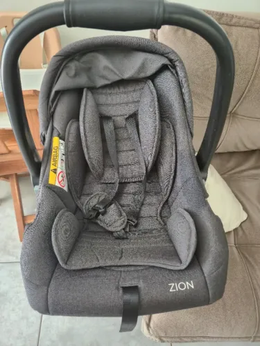 Vendo bebe conforto + cadeira balanco tel *