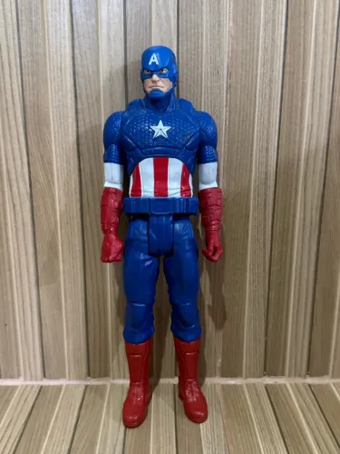 boneco capitão américa hasbro titan hero series 30cm