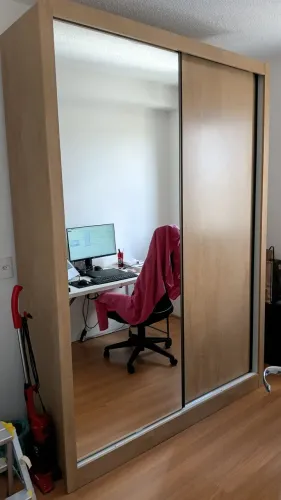 Guarda-Roupa com Espelho 2 portas de correr