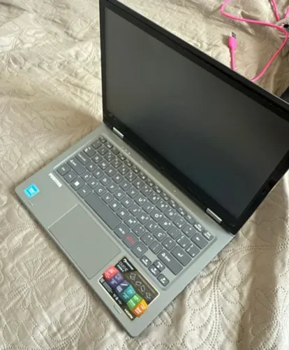Notebook Positivo Duo 2 em 1 Intel Celeron C4128B-3 4GB 128GB 11,6" IPS HD Windows 11