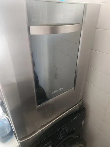Lava-Louças Electrolux 12 Serviços Inox