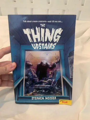 livro the thing upstairs