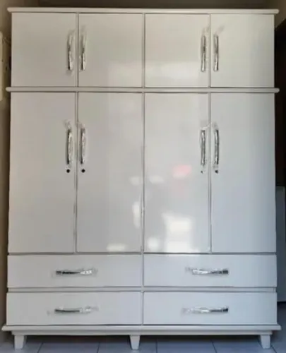 Guarda roupa de casal