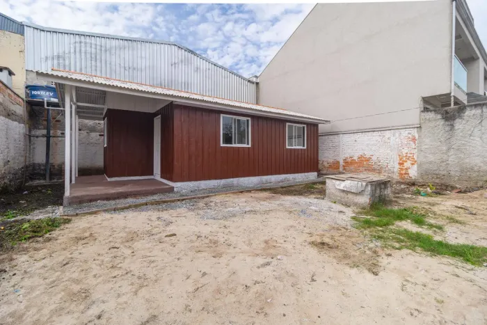 Casa Residencial de 2 quartos no bairro Fazendinha