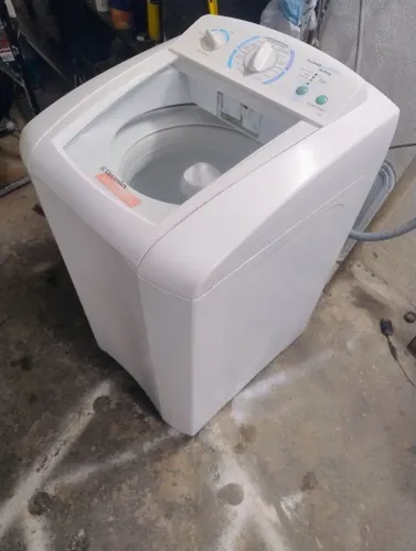 Máquina de lavar Electrolux revisada