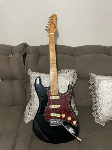 Guitarra Tagima TW 530