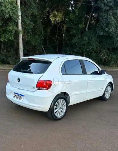 Volkswagen Gol 1.6 I Moti.power/highli T.flex 8V 4P 2014