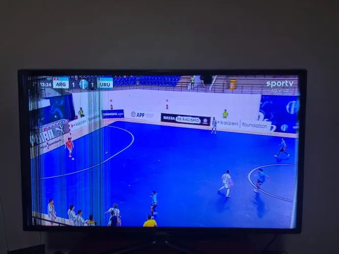 Vendo tv samsung 46 polegadas