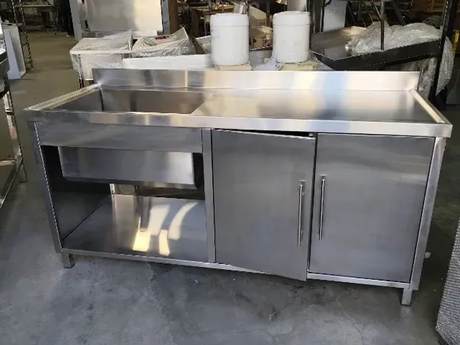Armário Inox 2000mm c/ Bojo 450x450x200