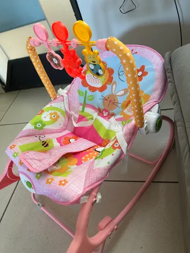 Cadeirinha de descanso bebê