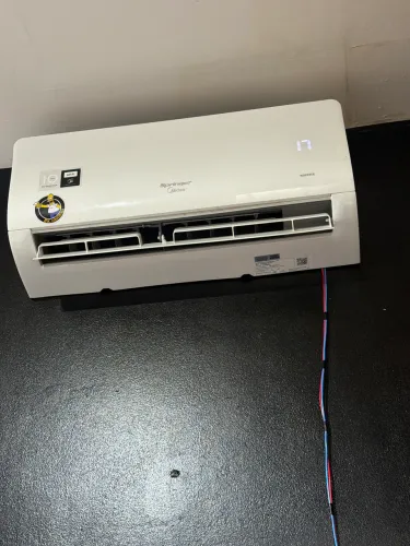 Ar condicionado 