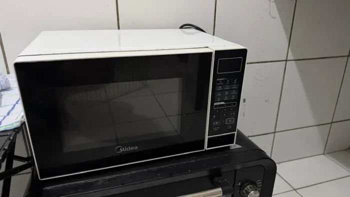 Microondas Midea