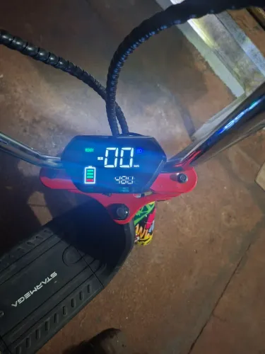 Vende se scooter eletrica